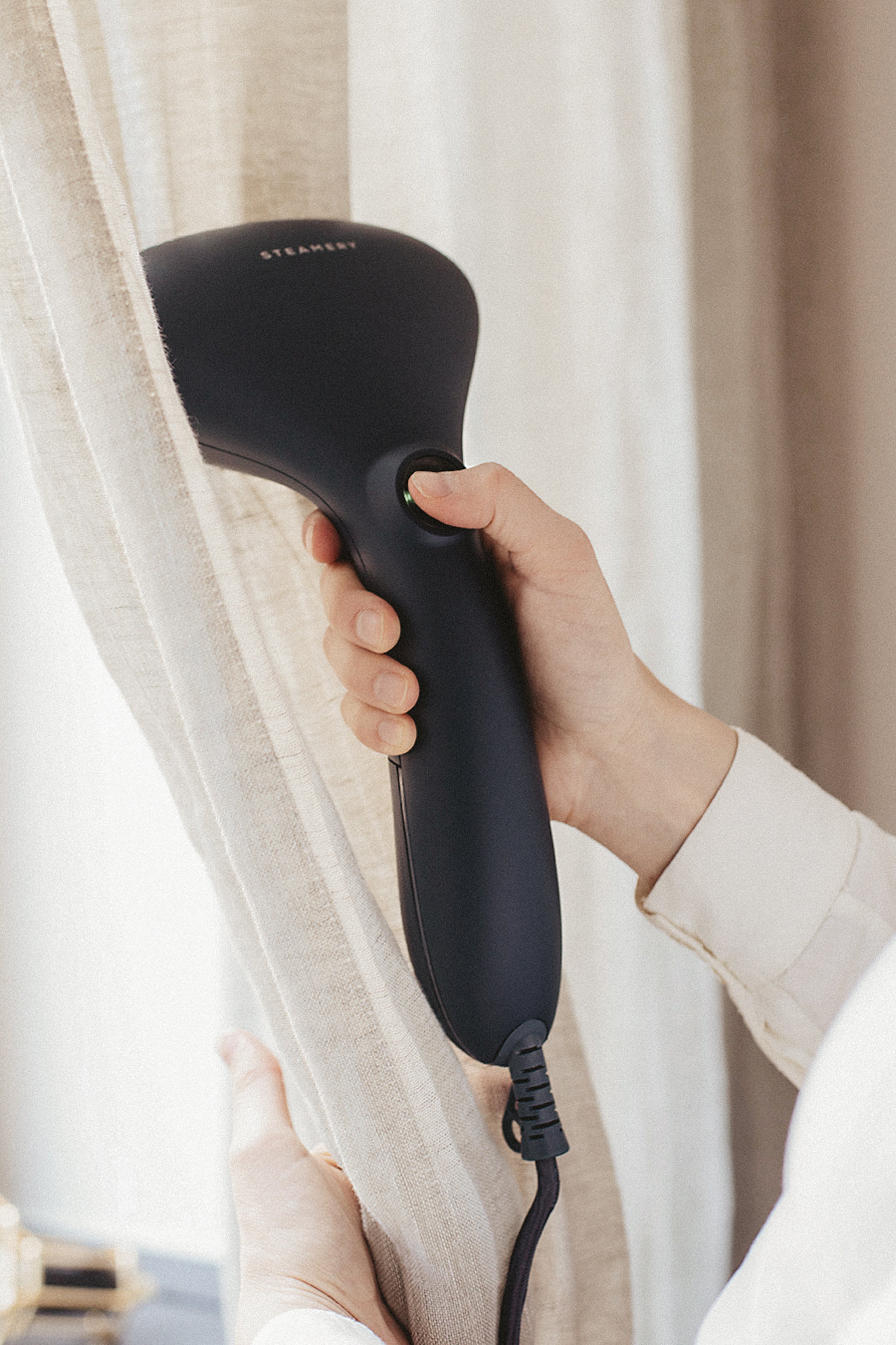 Cirrus 2 Handheld Steamer - Pink US – Steamery